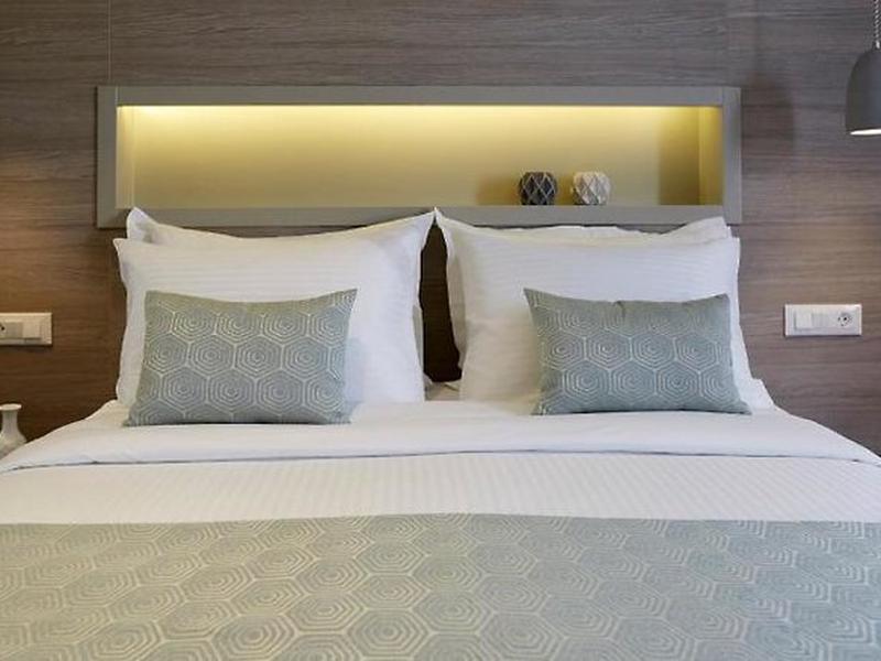 47E1D8159D3065E94F0A6FBE7CBE5AFC