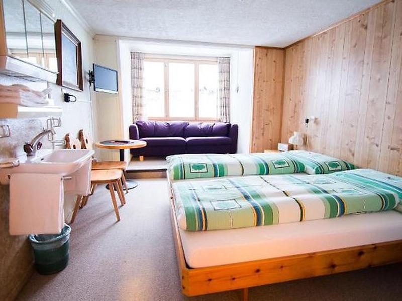 880BEAAB7921C21CA64AF6B030A23FBE