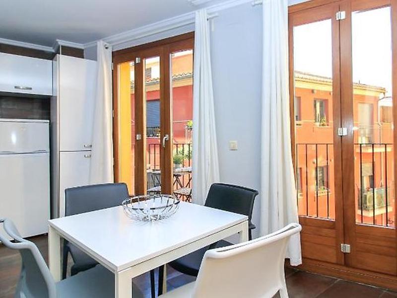 D321B7AA77A28E8104AEF89D5A39C4EA