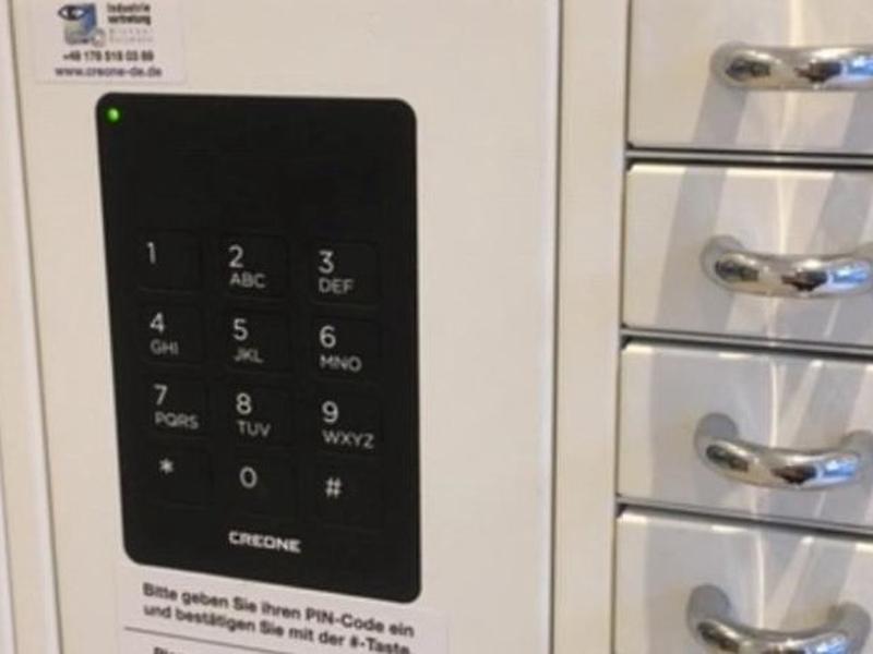 E6F0341D65083918E46908D1B36E0308