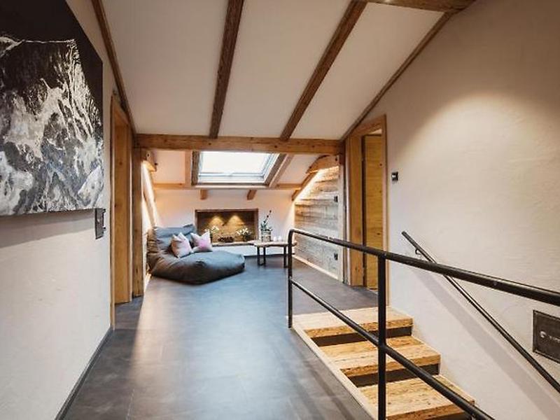 071FD6B78A877167DFB78F9ED444CB30