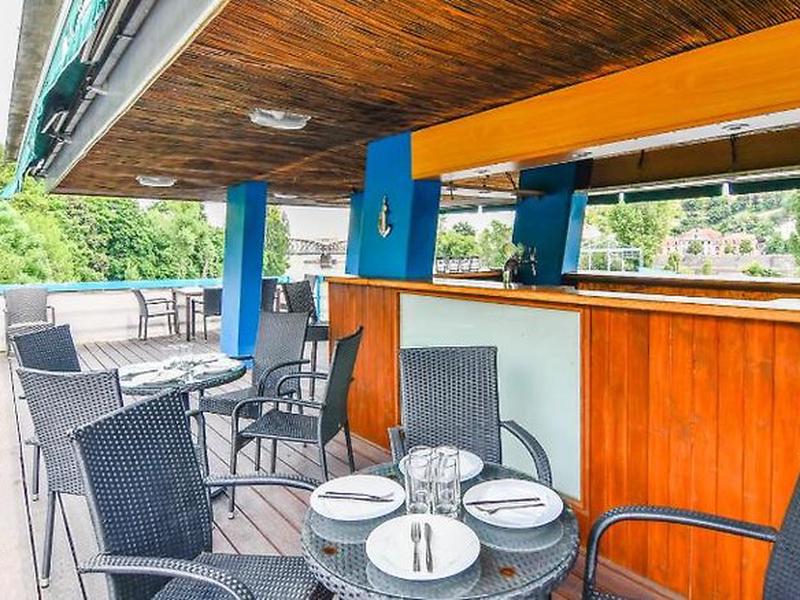 4DF871A2EC0F73DECE4197BA97A66592