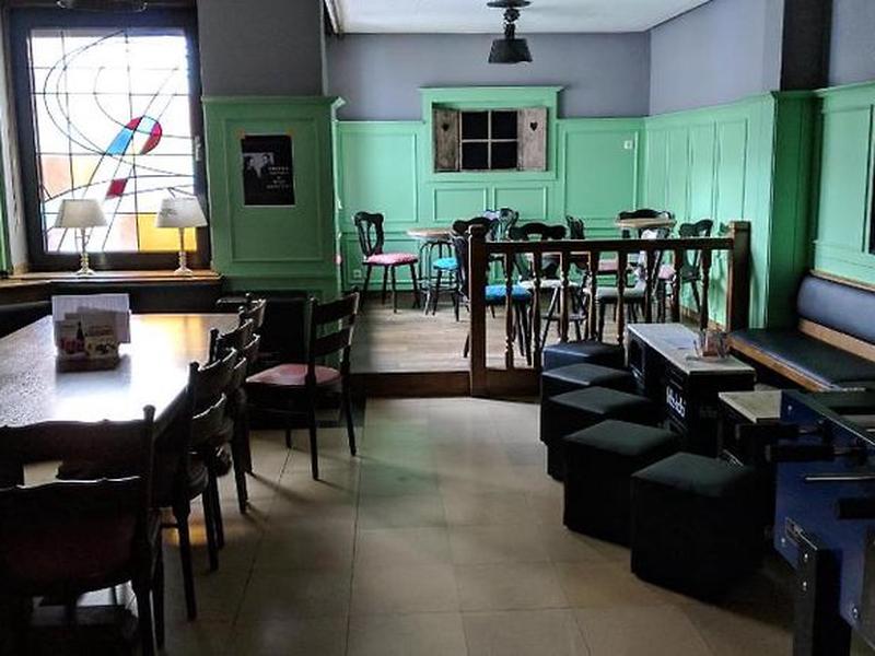 98F46656FF1AF3C9BE94C4A410208815