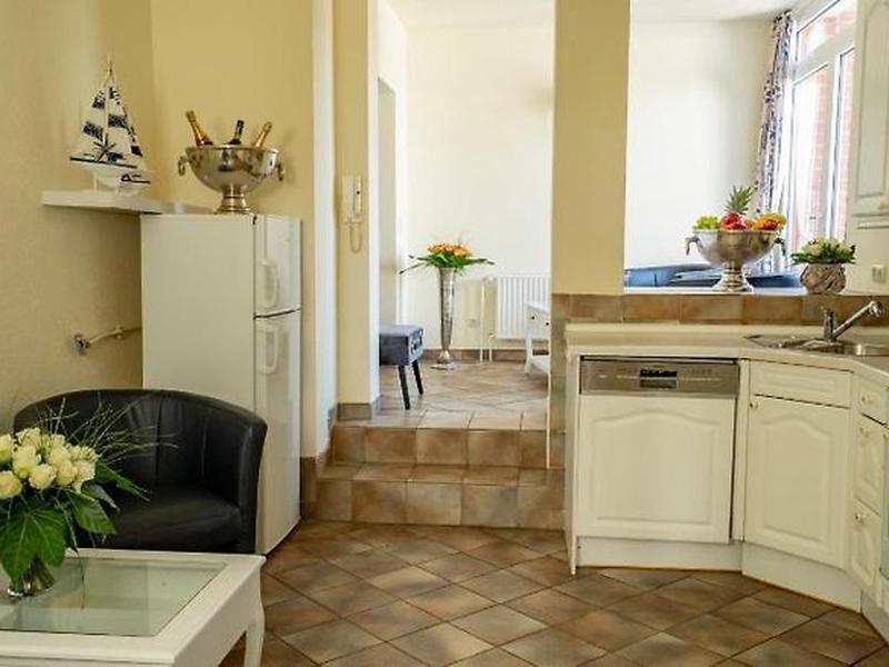 CB734986DFE69E60387415671A995550