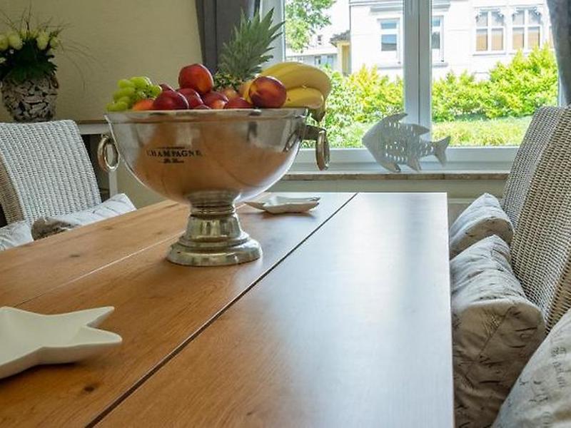 AC1551738951CBEBE870AD34A510BC3E