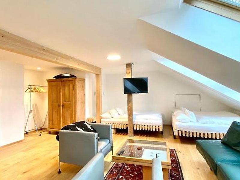 27EA0EA448FF4B425318F6EE40993239