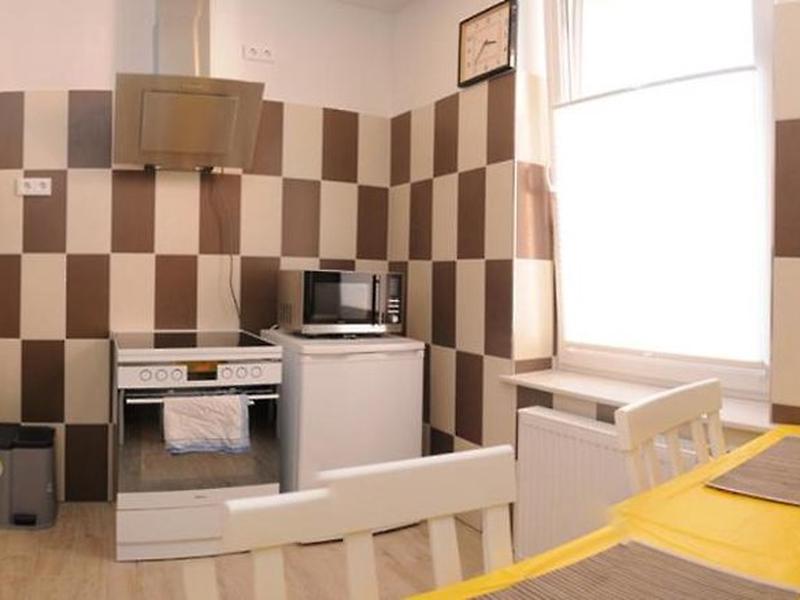 F164A1DDBBB51537886E60A7094348D8