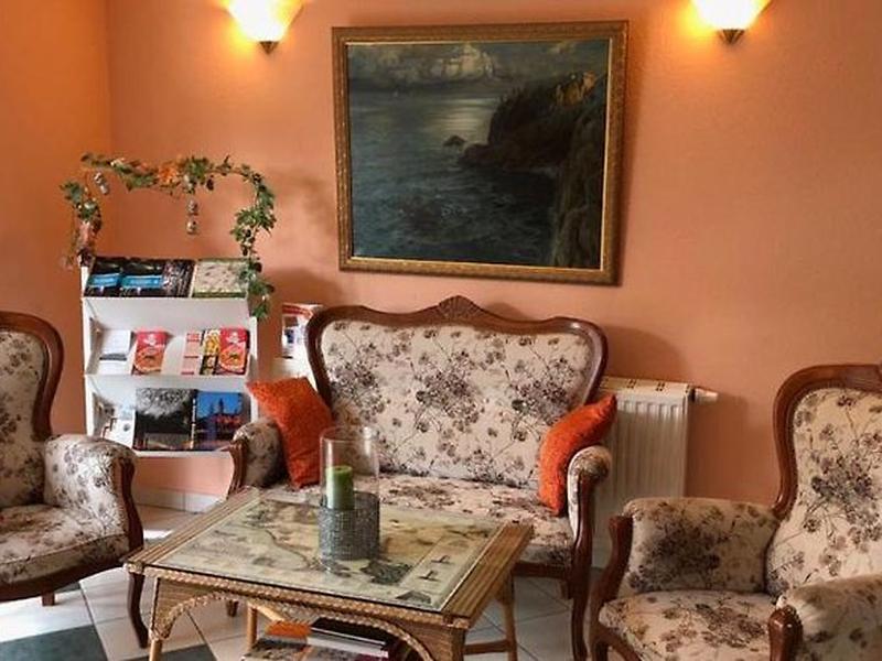 4B8A9422A65B06BB15C0ADA59998B308