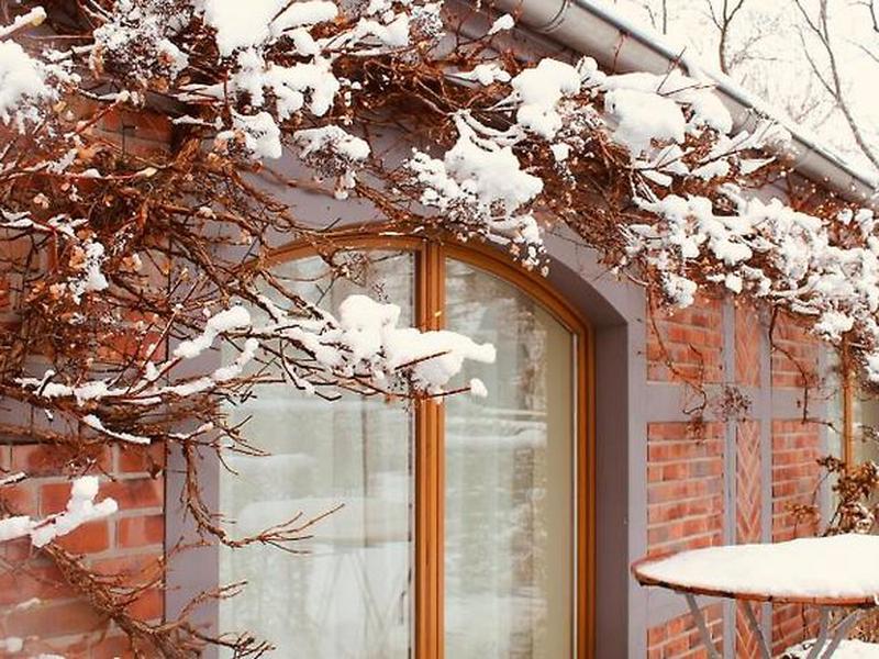 B81CE4475726CF4A9B30E32E79413945