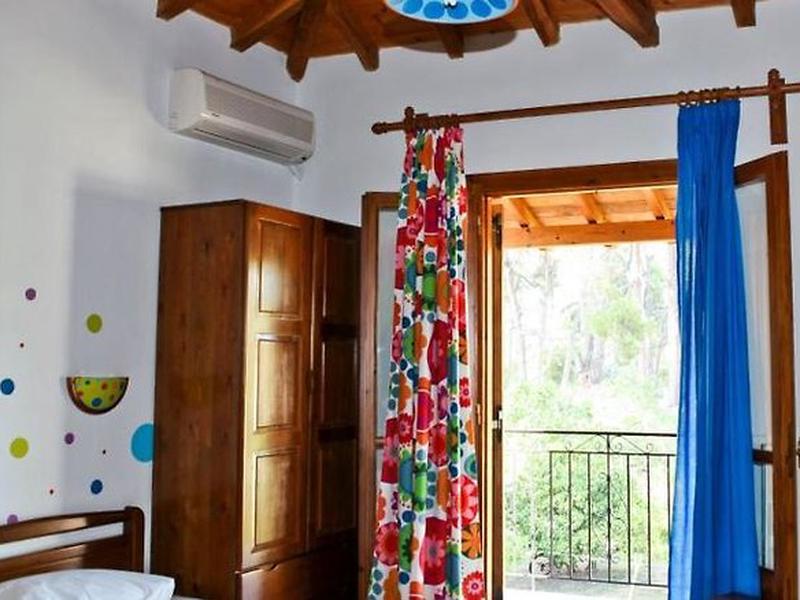 4AFB089FD982DCDF6C52088C6042A9DD