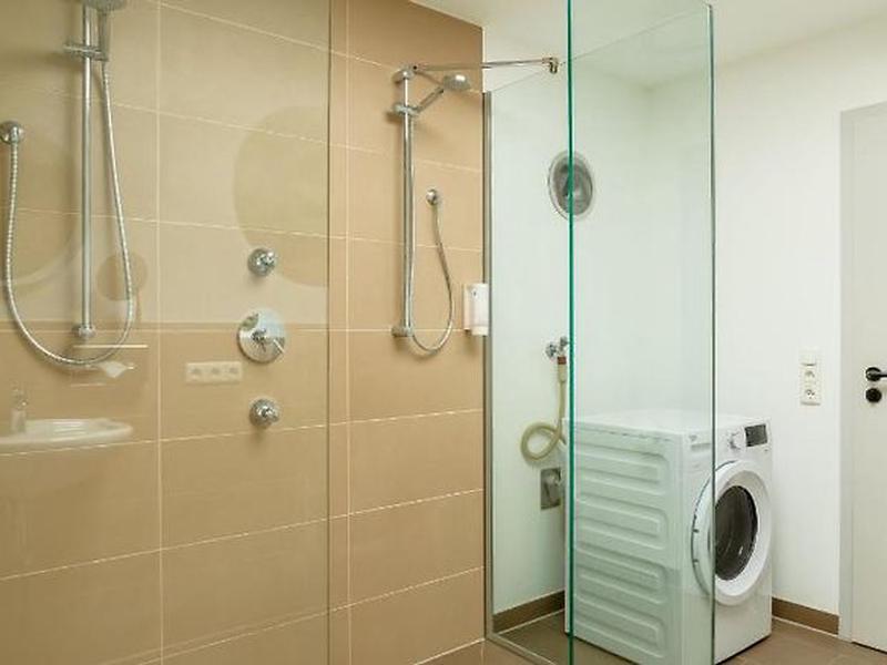 D312C988CF4EA3D02BE7B0D736BB9297