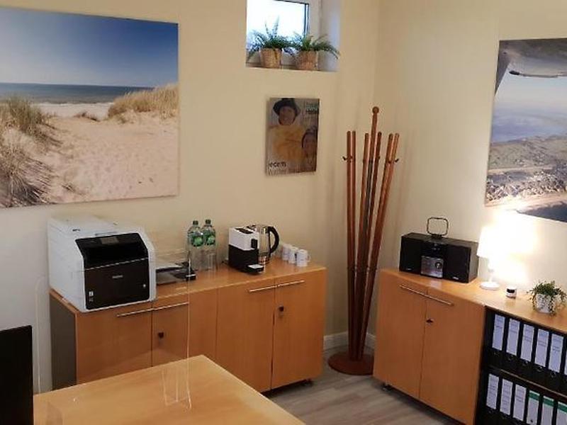 79A01F0F8CE74CA9D6978C95317D8D62