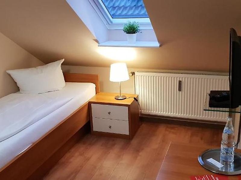 748FB5B2EB229EB1E78522DAFD569CA6