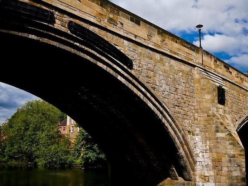 F6141FC7A28F14B2FAD7F552D4B5C181