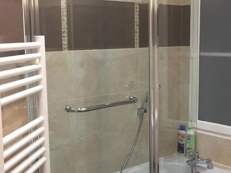 DCAC50B1110F798243C6C581C4C5297E