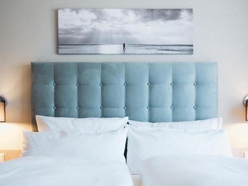 0014DCE577825D4FFA80C92EC1DE6FFE