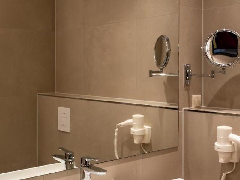 900996E7FD08F26BB91131EBCE698A64