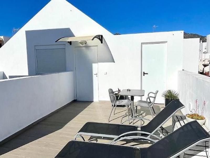 B2BDB007655EC2261D1ACBD3298C819D