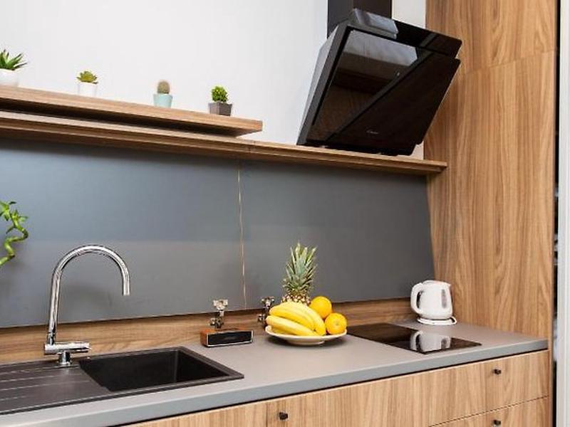 D5C24F2BEC0763FD19549901E5E4D4EA