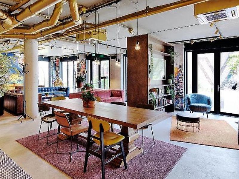 8831399968E100169E579359FDBAD9DF