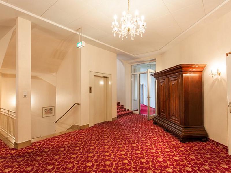 72834810AA43E10255DF02E18BE47100