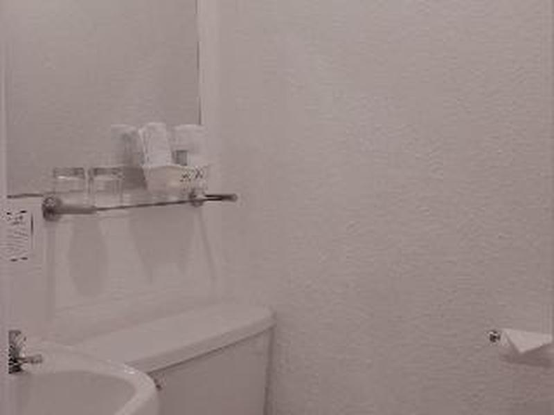 2E8744DE6C09DA771FE8CE313E828E60