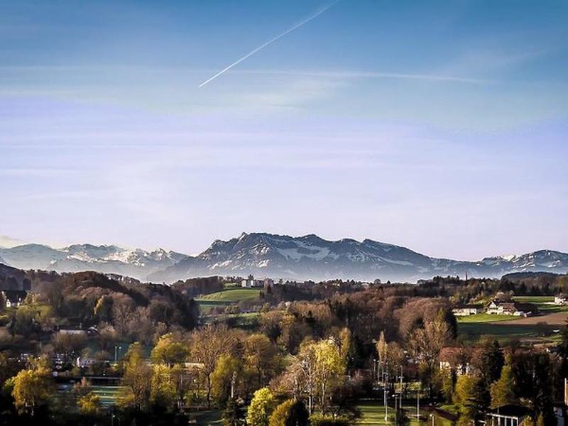 249C4A657DDB65C1341E4204698F61CA