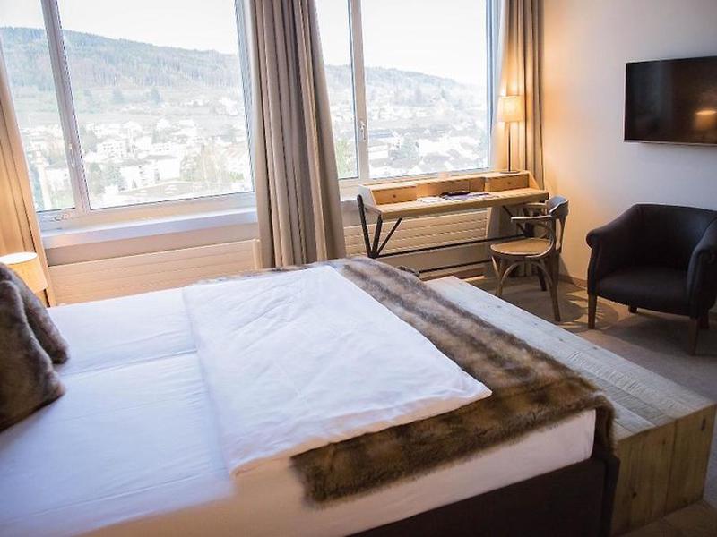 A76F92E66A0063E94A834000DF046F54