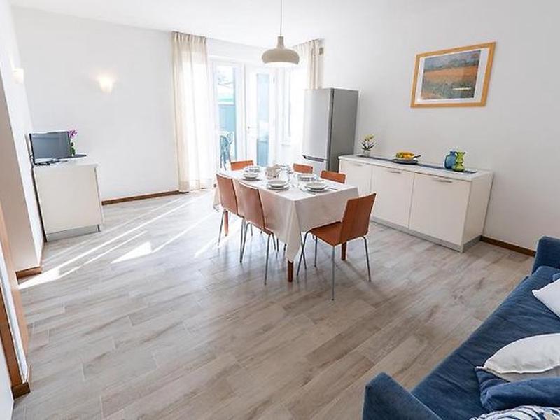 521D4922635F6E646392928814A1A617