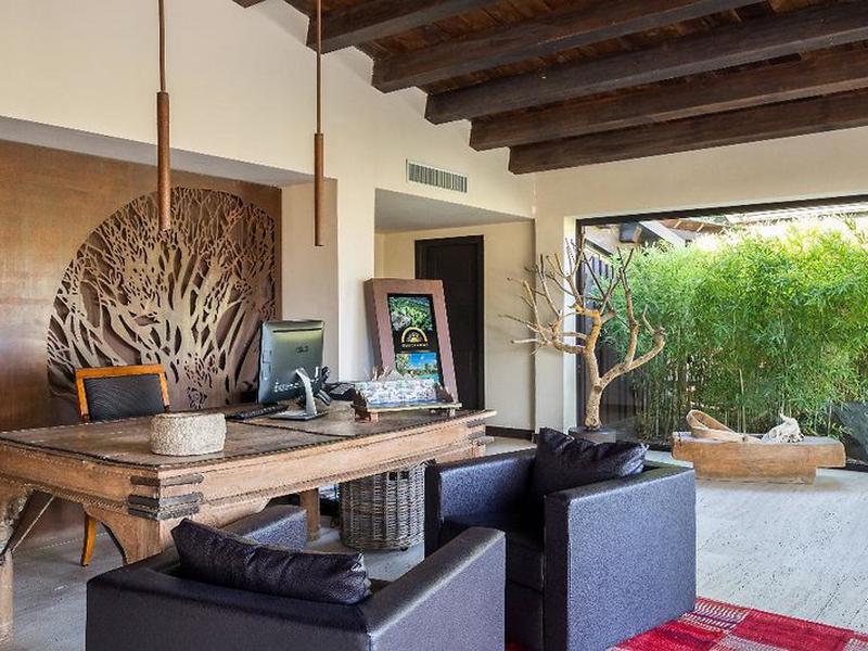 942EF168E82E19B0F47D2D8D4DB90383