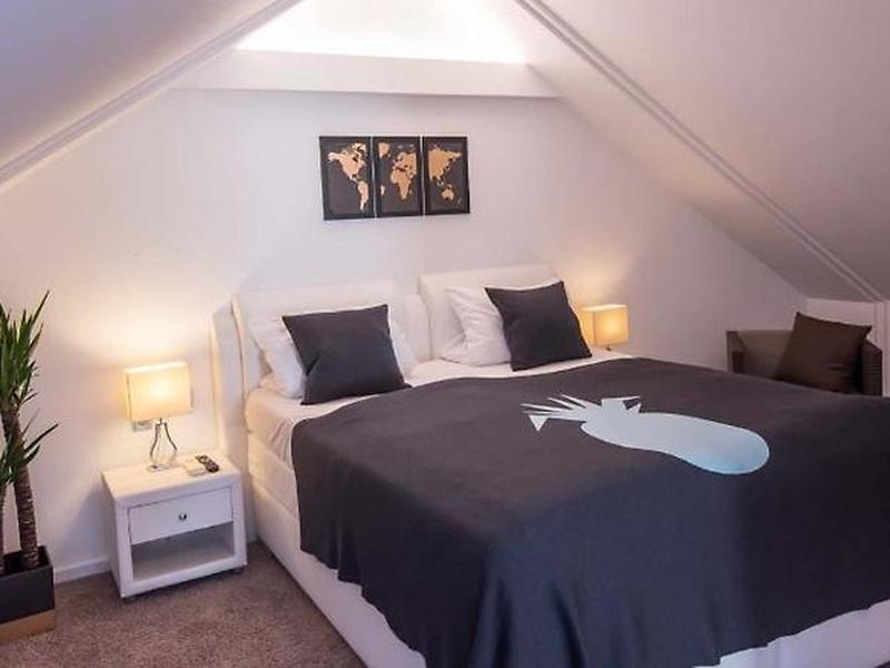 C5F246E323AF527195D4A9C2C4CB2CF4