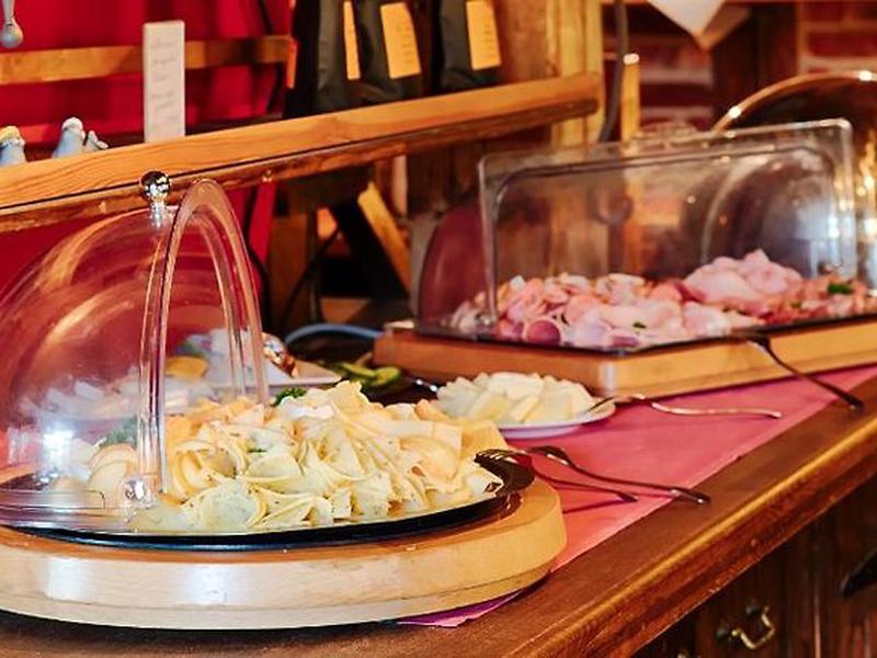 56C547AF03FE887B1FD10701CAD5EC15