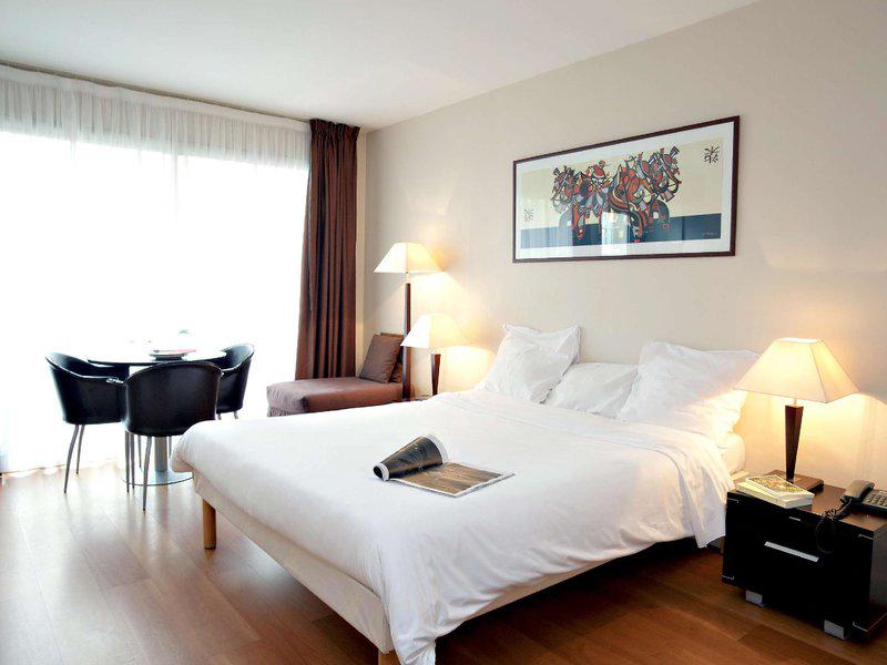 38837BF43BF17BEF7C04F67F840AC85D