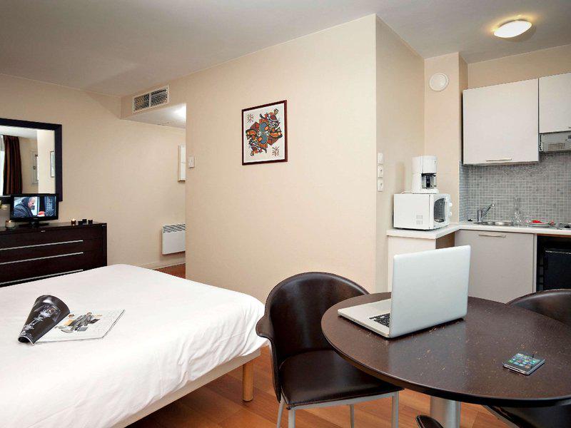 DB0FDDC73DEC27A90E25AB395B06484E