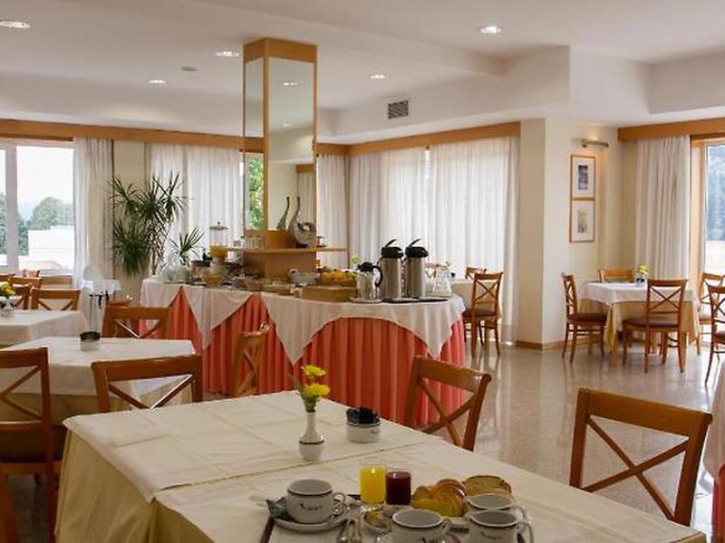 E1342479EB42CD8241803C7020359900