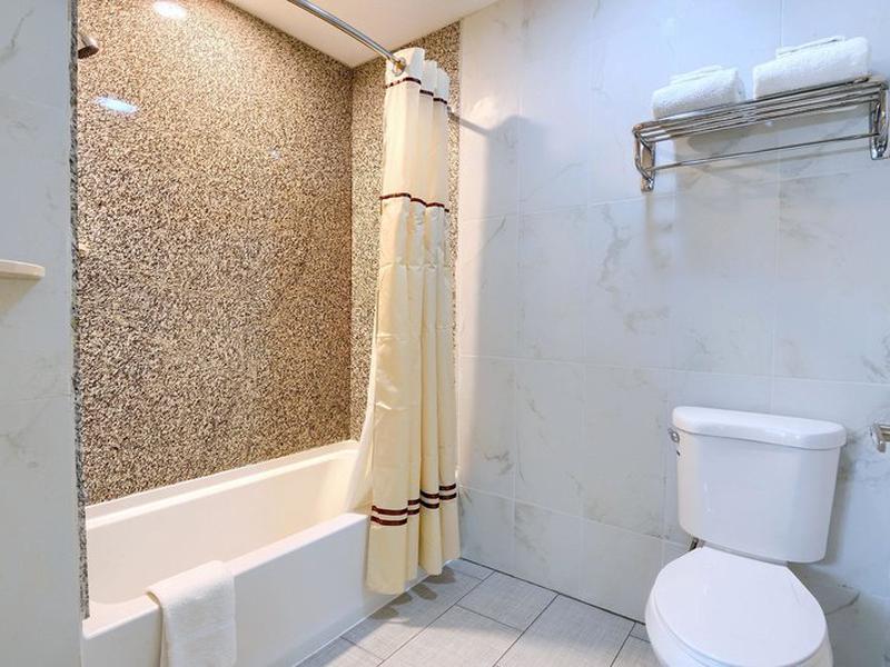 4125EECFF452E565F85386F572B40398