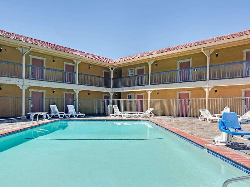 6973A19D338B30E97E032E2F920AFE6E