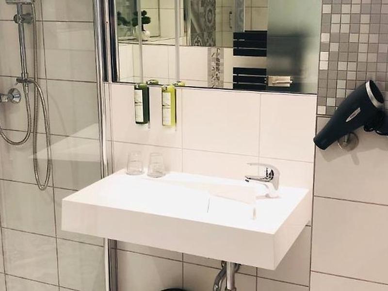 A7A7EB54B80EE12572D0D87AC1C44D8F