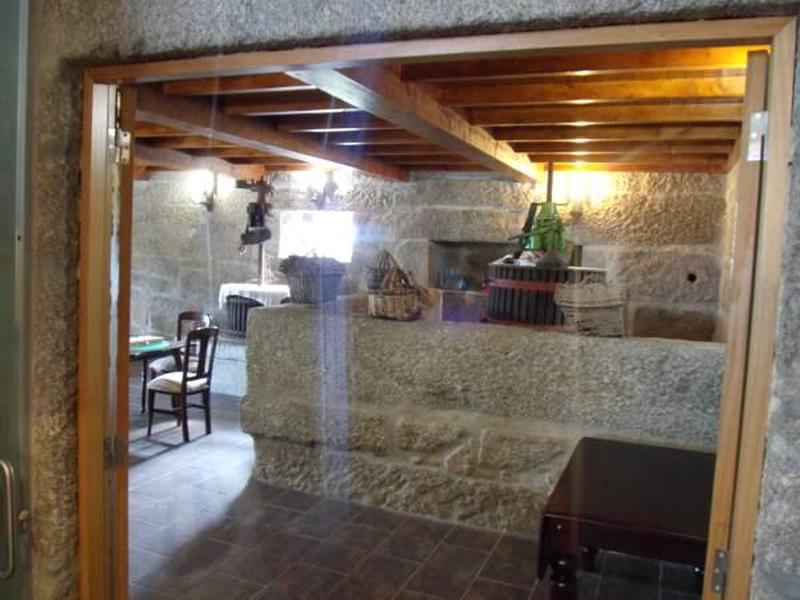 27016130007EEF9D9C0356402C786E5E