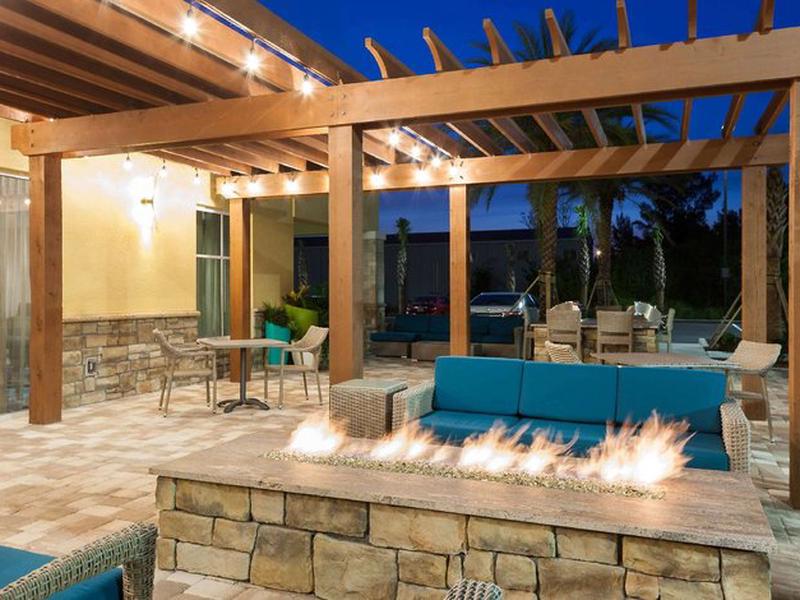 CAEF7E6F63F2DBFDE3B27060163C341D