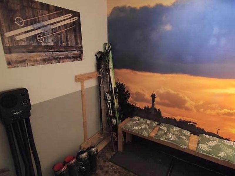 16343BE28FE6C8BA6323A1E9B2F4A35A