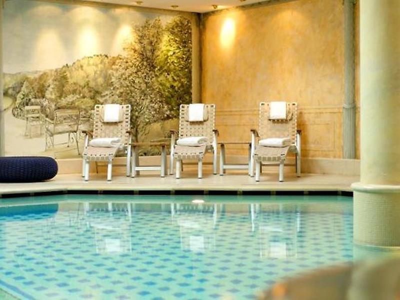 0E2528F576F8A55B9B9A31815AB0B769