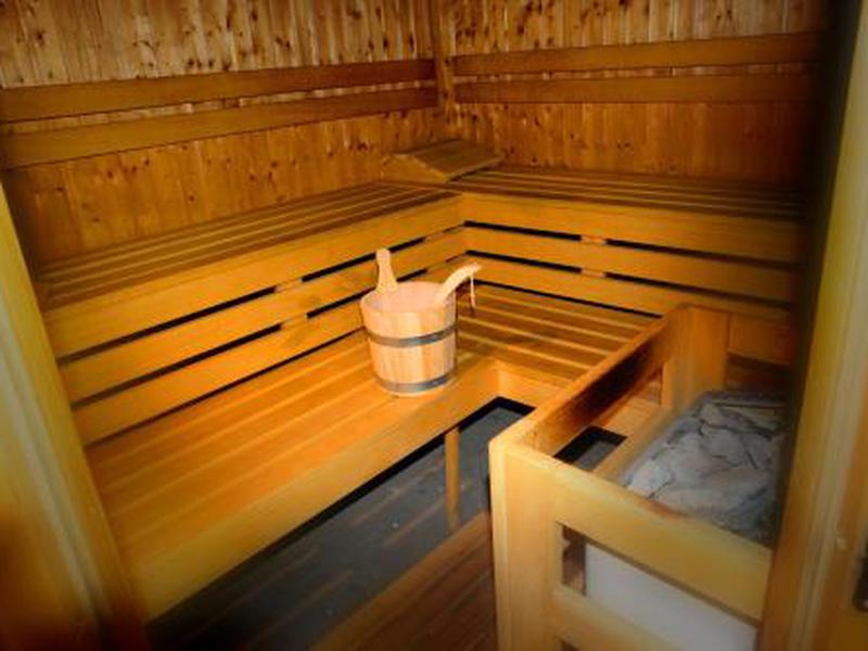 5691BD76D88DFB8E65E64A46A698F7B4