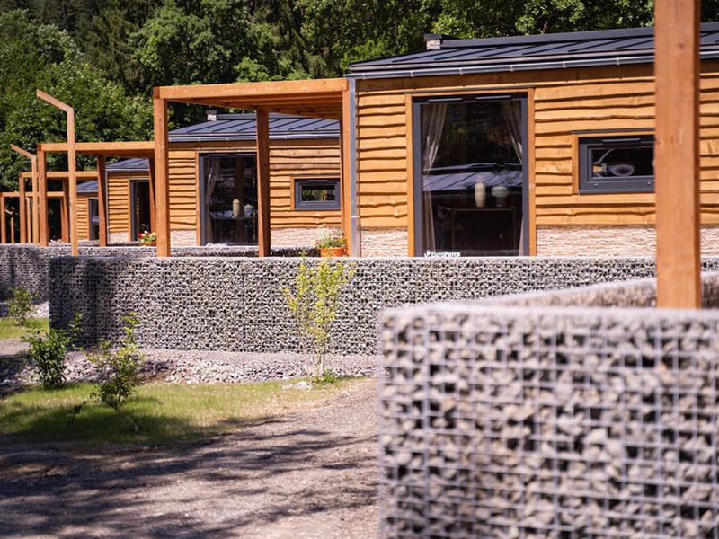 35FDC69F7FAC5196F3A501D32F7E969A