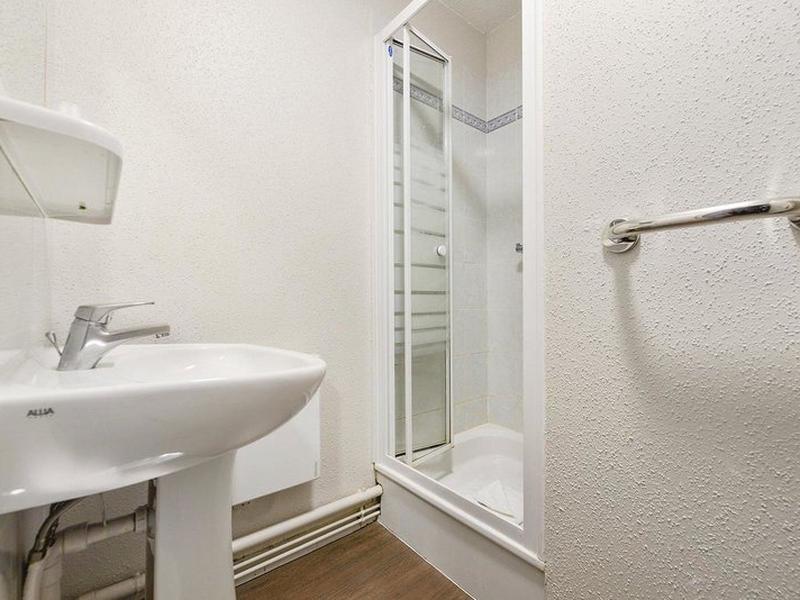 C4509EAFFA3B230410F913BA67045DDD