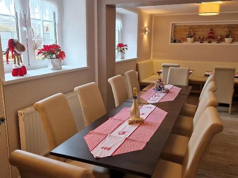 1506F01B6DA7F6454BBA4D7E78A2DF28