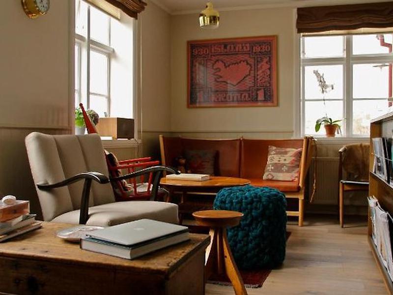 73A8E51AE122C61F2402DD1F9CC4FD8F