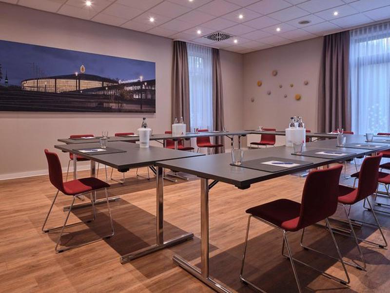 B65CE5C6ED3EABE254546E6D624296EB