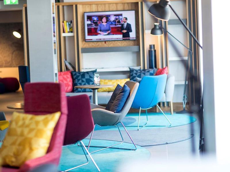 AED843B47E6482B246B0E827B36B64C3