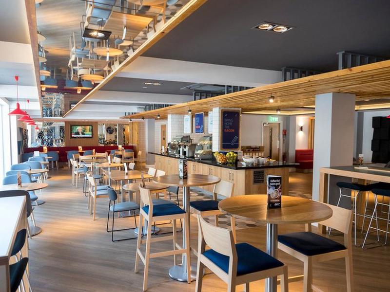 5BC27DE5D249EE3B2C4E230AA1AB275B